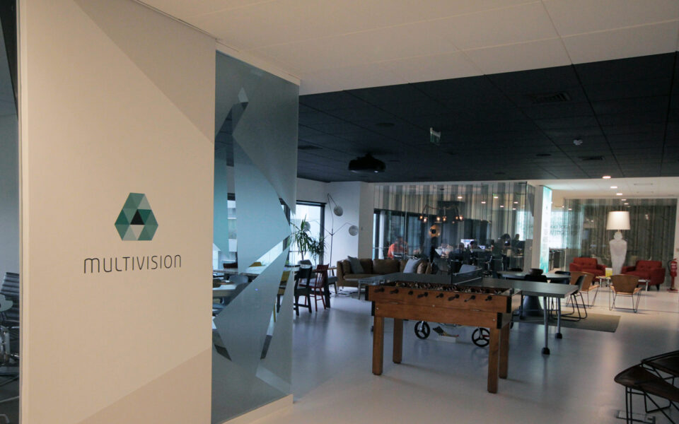 Multivision quer contratar 300 colaboradores até ao final do ano na área das TI