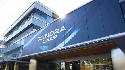 Indra e Universidade Nova assinam protocolo e querem transformar o aeródromo de Cascais num “aeroporto universitário”