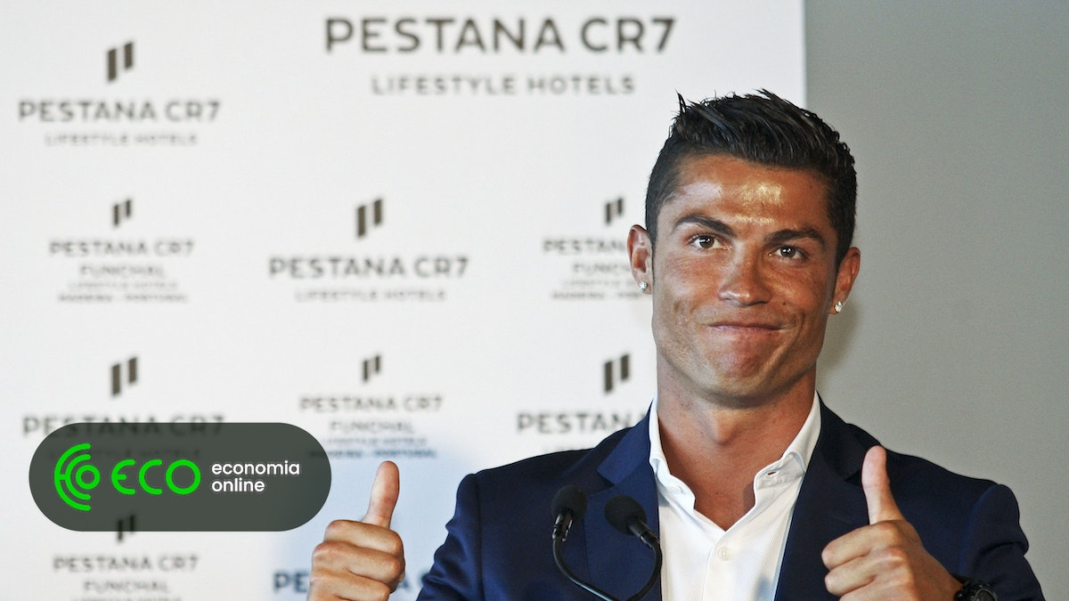  Ronaldo compra Thing Pink do Porto e investe nas apps