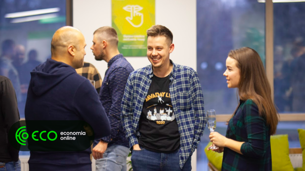 Intellias organiza ‘hiring week’ em Portugal. Oferece bónus de boas-vindas até 1.500 euros