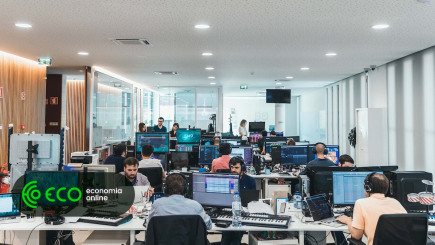 Fabamaq disponibiliza 80.500 euros para formação dos seus colaboradores