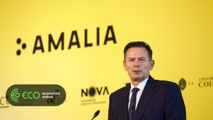 Investimento no Amália sobe para sete milhões de euros. Montenegro diz que o Governo “não está a festejar nada”